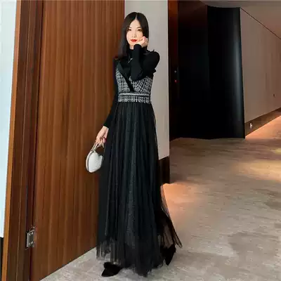 2021 new women's autumn clothing temperament chic French niche senior design sense mesh sling dress suit
