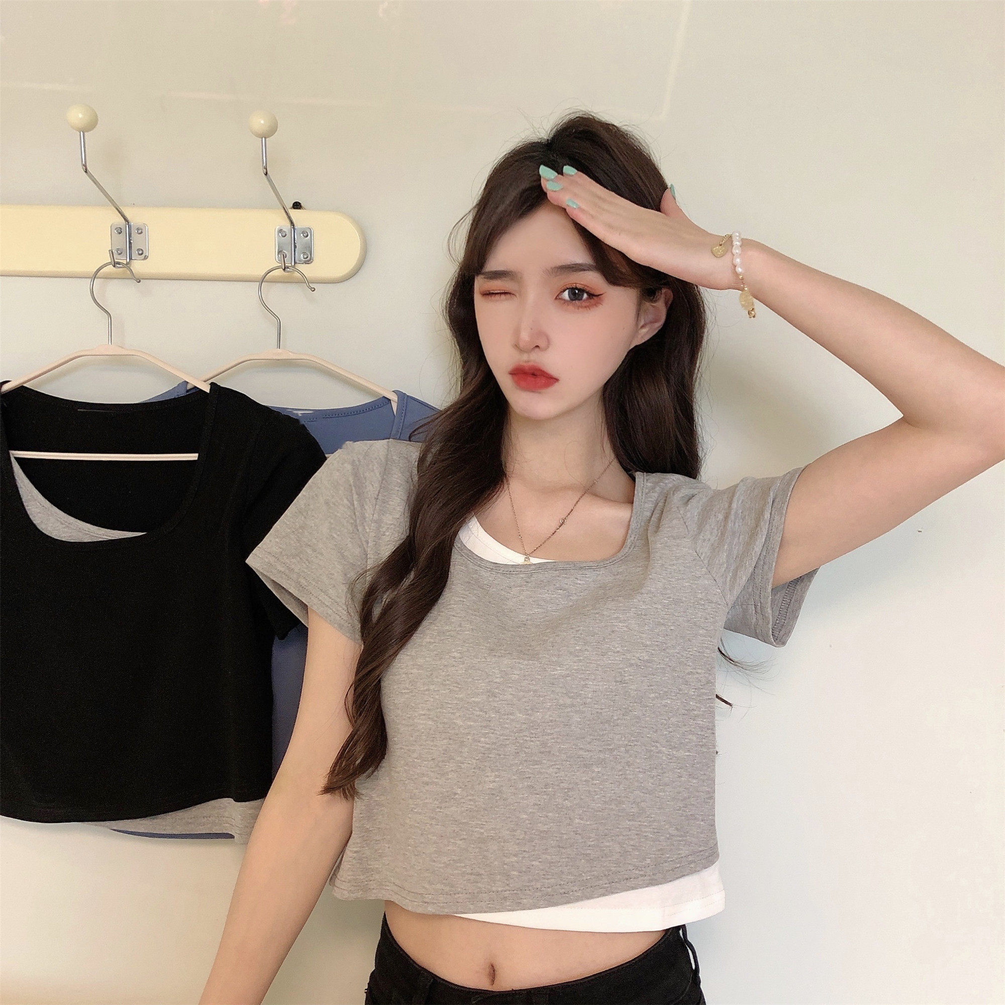 2021 Summer new small crowdsize design sense blouse with fat mm fake two items slim fit short sleeve t-shirt female tide