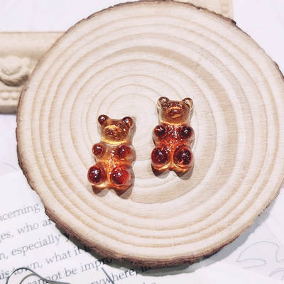 Miyou gradient sequin transparent Cola bear gummy earrings, cute and funny, childlike ear-picking, food and play earrings