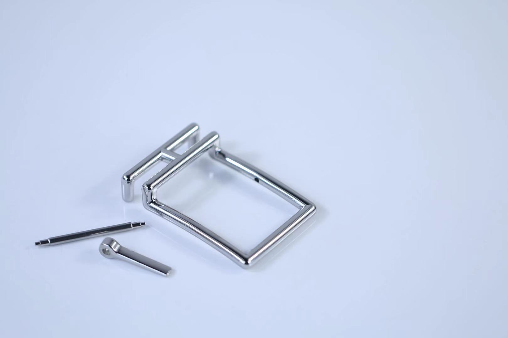 Handmade leather High quality H Home 3 2 saddle bifacial swivel dual-use needle buckle leather belt buckle special