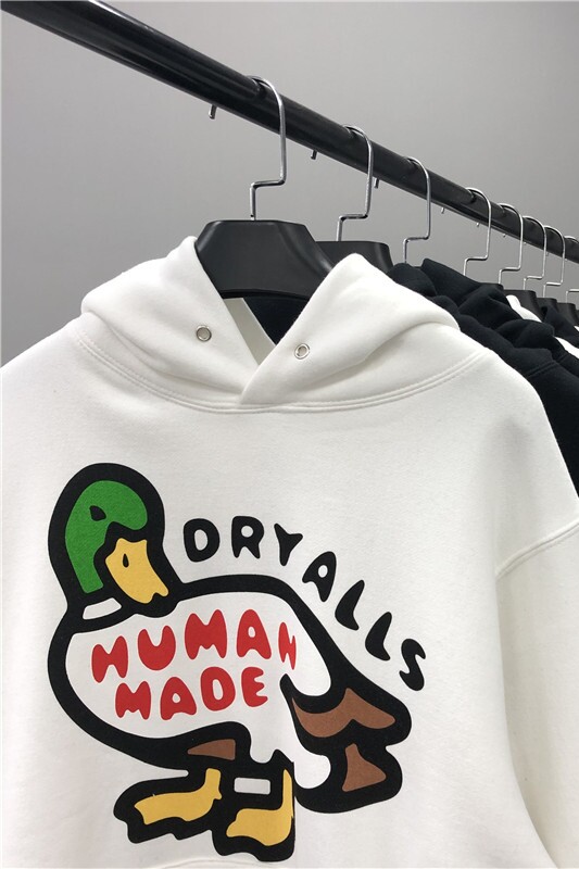 Sudadera con capucha human made estampado pato salvaje_voghion.com