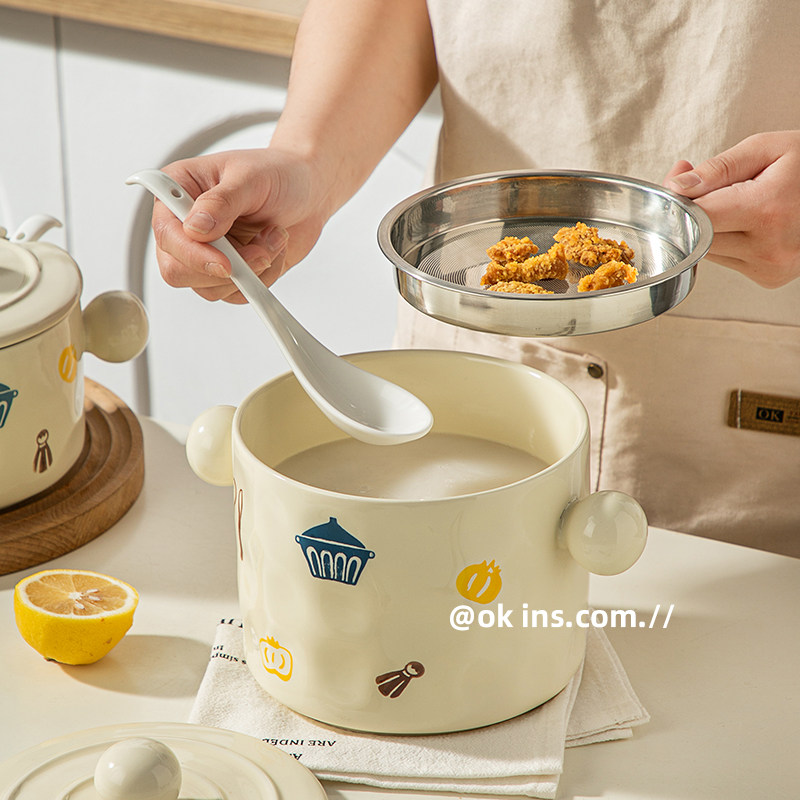 Ceramic Oil Container, High Temperature Resistant, Household Use, with Lid, Chili Jar, Kitchen Oil Storage Container, Seasoning