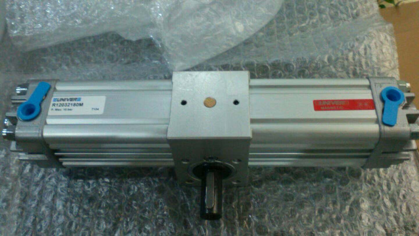 The Italian UNIVER cylinder R12032180M