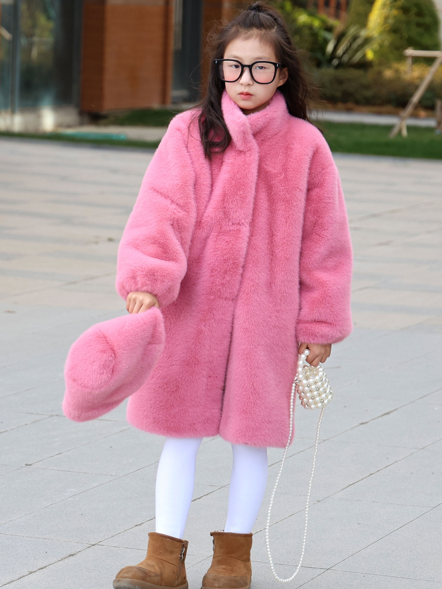 Мех/искусственный мех 女童毛毛外套环保仿水貂毛皮毛一体冬季女宝棉袄中长款大衣送帽子