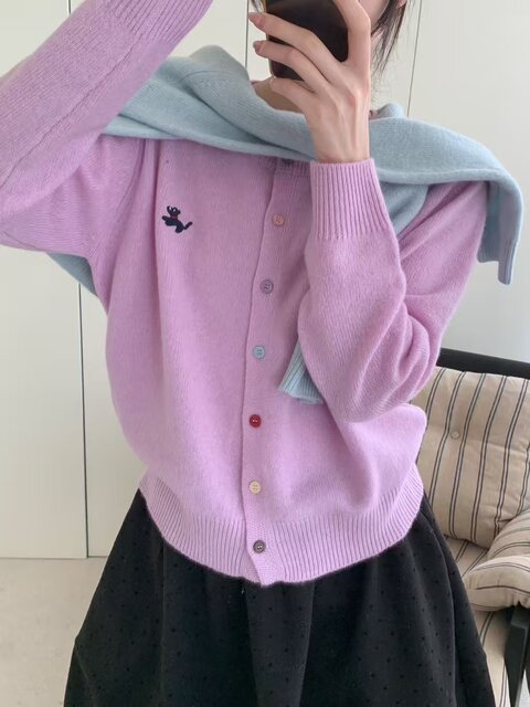Korean style 2025 new round neck colorful button embroidered knitted cardigan for small people age-reducing versatile slimming sweater base