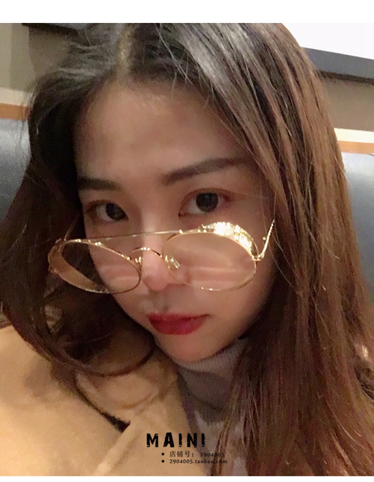 Quạt màu đỏ lưới Kính Kiều với kính retro nghệ thuật lớn tròn kim loại dày khung phẳng với chuỗi ngọc trai cận thị nữ mắt kính nữ