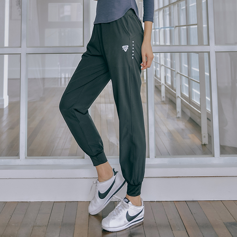 Professional Sports Pants Lady Loose Yoga Gym Fitness Room Training Pants High Waist Lifting Hip 90% trouser bunches Thin Speed Dry