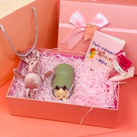 Подарочная коробка, льняная сумка, светодиодная лента, кукла, открытка, букет