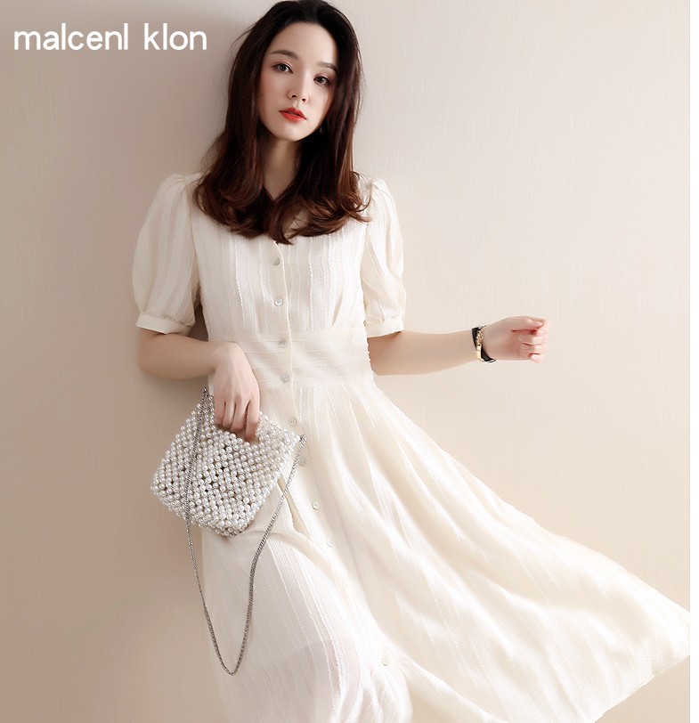 Malcenl klon2020 new French style wind V collar temperament collection waist A swing short sleeve ocean dress female summer nude color