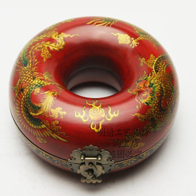 Imitation ancient Buddhist pearl case antique first decoration case antique wood case imitation ancient necklace case Ming clear round box Business Wedding gift