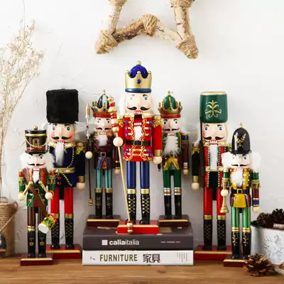 Retro European style decoration Nutcracker soldier creative home bookcase wine cabinet bar table top decoration ornaments small