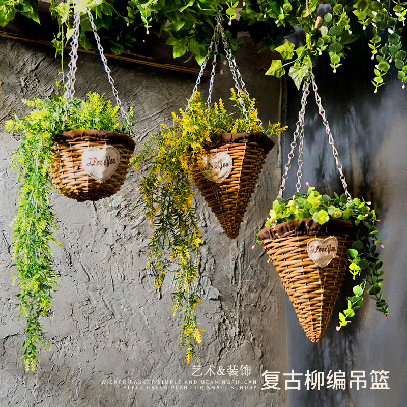 Retro industrial style Creative bar milk tea shop Dining room wall pendant Kindergarten green plant flower pot ornament pendant
