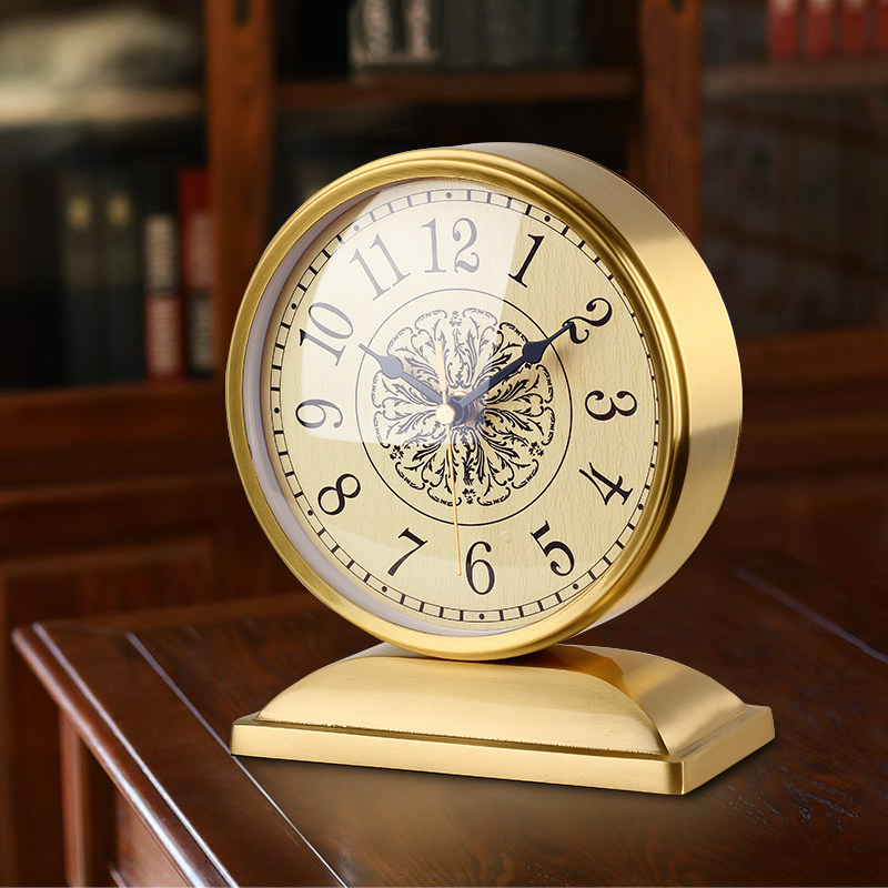 Paoli Pure Brass Bench Watch Swing Piece Clocks Nordic Light Lavish Style Living Room Clock Creative Personality Decorative seat clock