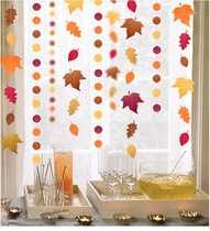 Kindergarten holiday birthday party window wedding decoration autumn theme Red Orange Yellow maple leaf pull flag ornaments