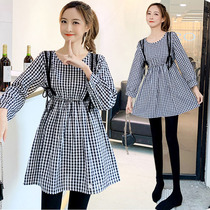 Maternity t-shirt Autumn two-piece set Long sleeve early spring plaid shirt Doll shirt Maternity dress long top