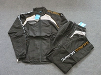 Черные штаны