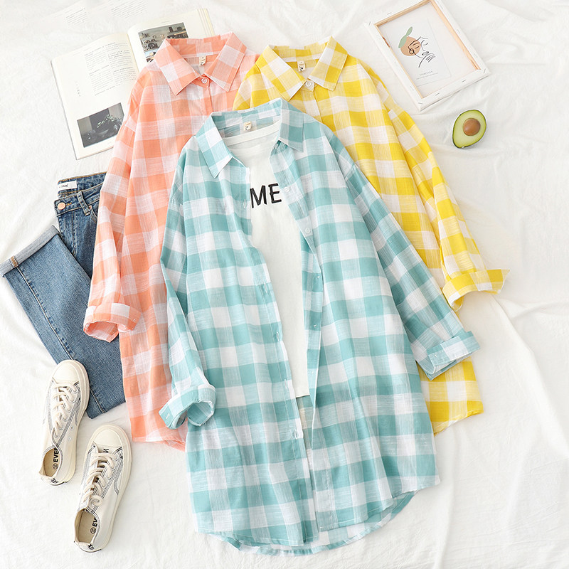 Summer new Korean version Loose Plaid Shirt Woman large size Long sleeves Long version of sunscreen shirt blouses jacket thin jacket