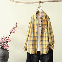 2021 autumn new plaid shirt female retro design sense niche shirt long sleeve literary cotton coat