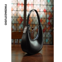 Finebagstudio Spring Summer New Crescent Single Shoulder Bag minimalist with advanced senses Hand Light Luxurious Women Bag small crowdsourced