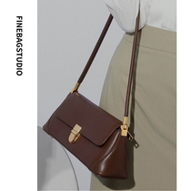 Bag female spring and autumn retro style ins leather bag wild casual shoulder bag armpit bag baguette bag