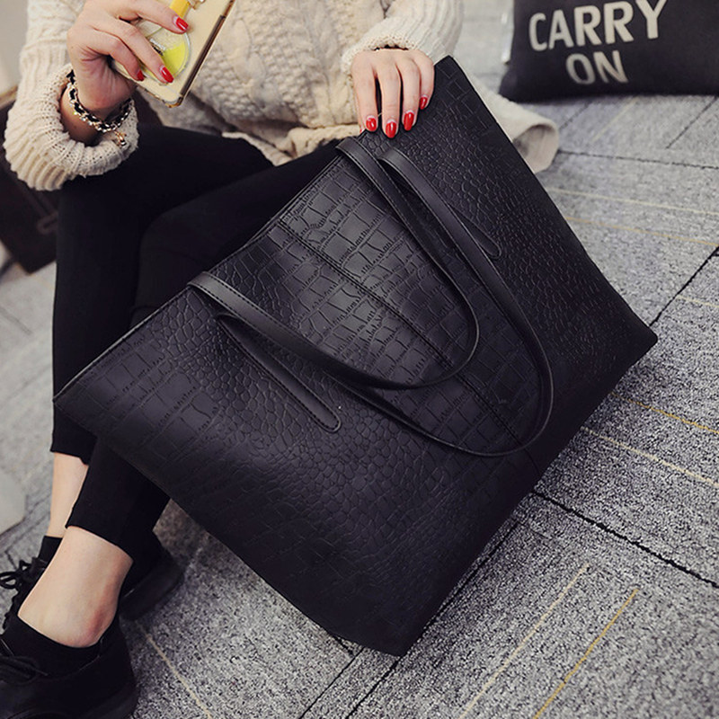 High-quality textured leather 2021 new Korean version large-capacity shoulder bag handbag all-match simple tote bag soft leather