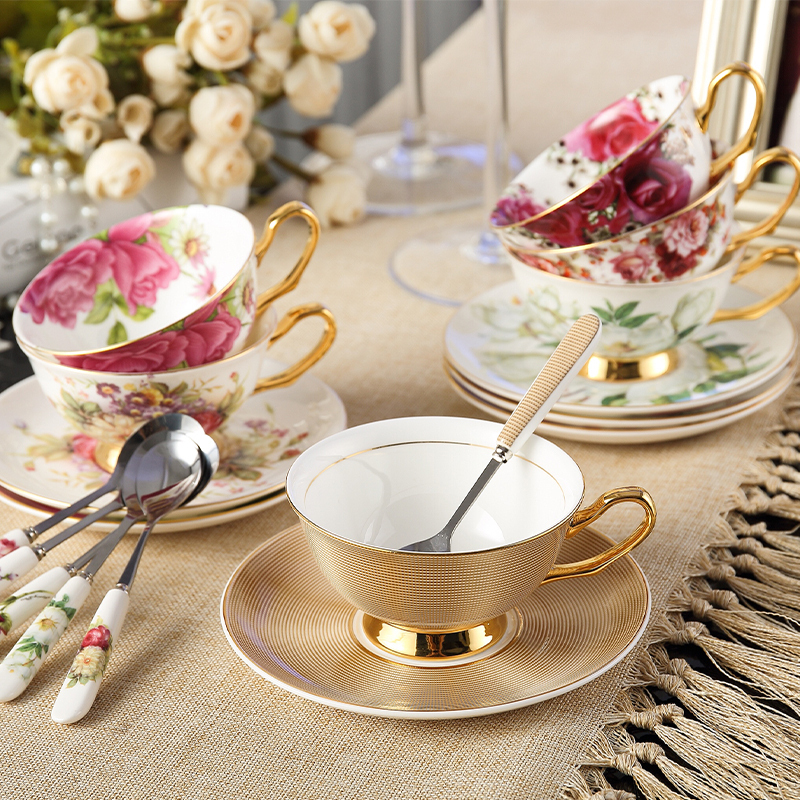 High-end Fields Garden Wind Bones Porcelain Coffee Cup Saucer CREATIVE HOME CERAMIC BRITISH STYLE AFTERNOON TEA CUP WITH RACK SPOON