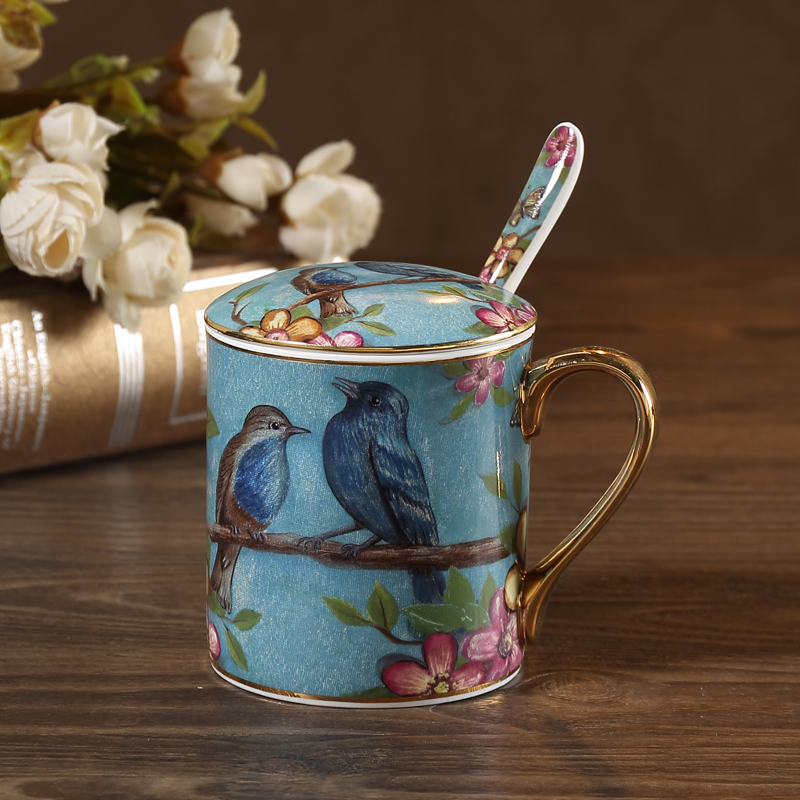 European-style home large-capacity Mark cup with a spoon of creative ceramic cup office bone ceramic drinking cup breakfast cup