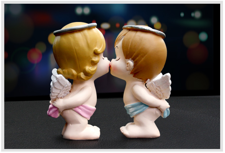 Sáng tạo dễ thương thiên thần búp bê xe hơi nước hoa trang trí xe hoạt hình nước hoa ghế ngồi xe hơi hương liệu trang trí đệm ghế ô tô