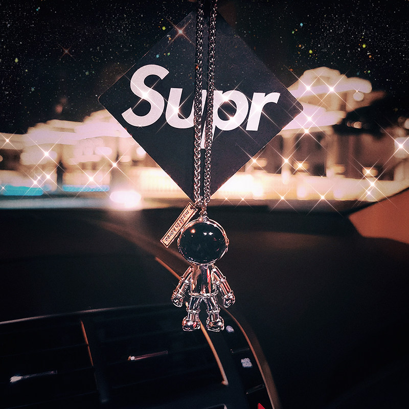 Astronaut car rearview mirror pendant Car pendant Astronaut car creative pendant pendant ornament trend
