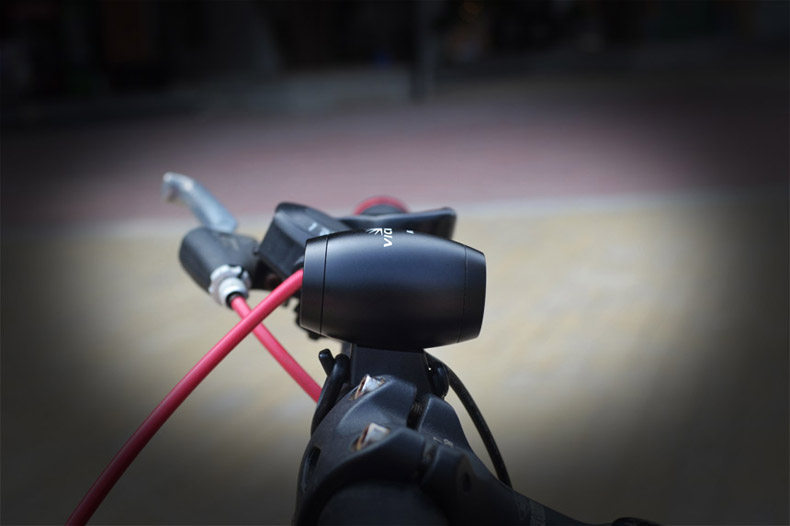 Eclairage pour vélo - phare - Ref 2400970 Image 21