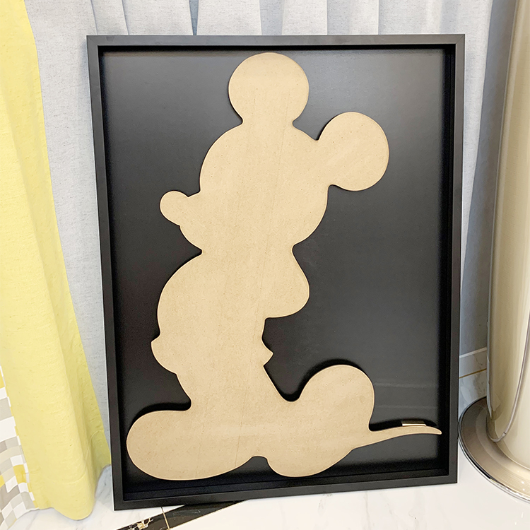 New upgraded solid wood puzzle frame Mickey Mouse Mickey shaped puzzle special floating frame thickened moisture-proof backplane