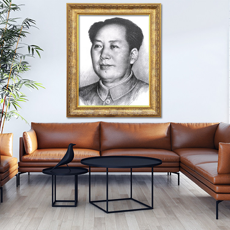 There is a framed portrait of Chairman Mao, a portrait of the great man Mao Zedong, a sketch like a mural wall painting hanging painting hall decoration painting genuine