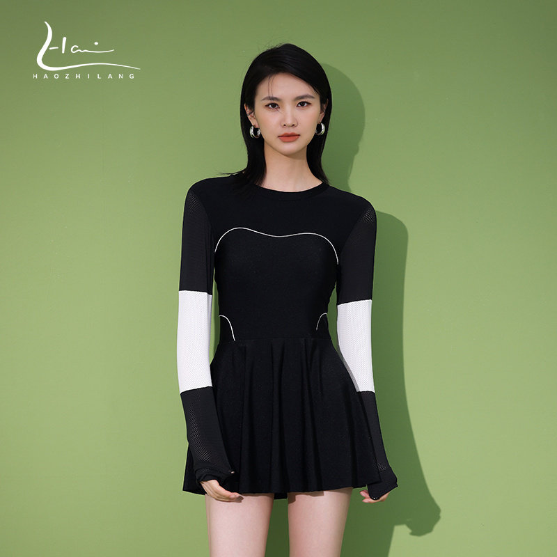 One-piece swimsuit women's summer conservative slimming cover belly 2022 new explosion style skirt boxer fashion sports swimsuit women