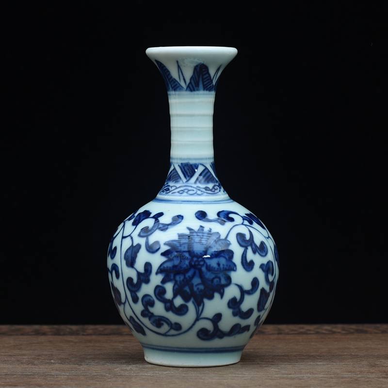 Multi-treasure cabinet decoration small flower bottle green flower porcelain ware Jingdezhen ceramic imitation ancient classic family clothes swinging piece Chinese porcelain bottle-Taobao