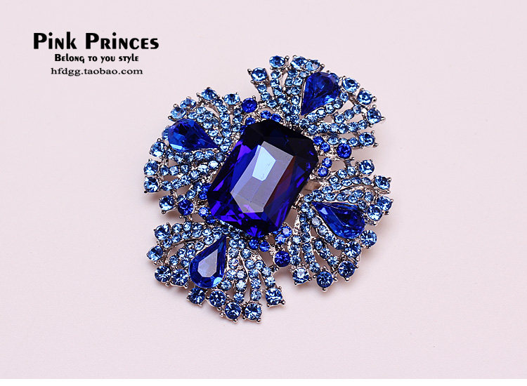 Broche femme en cristal artificiel - Ref 1174566 Image 24