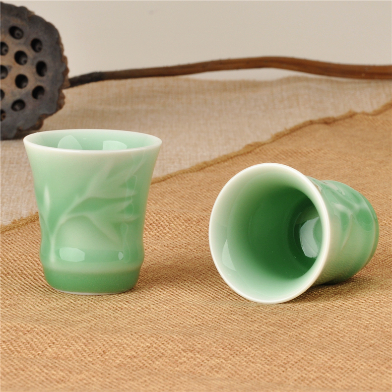 Jingdezhen ceramic wine suits for China wine glass wine liquor celadon hip Chinese wine points home