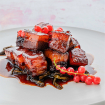 Shen Yes baby Dong Jia produced Louver knot braised pork dried beans braised pork heated and ready to eat