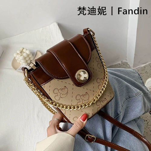 Сумка через плечо, универсальная сумка для телефона, изысканный стиль, популярно в интернете, коллекция 2023, в западном стиле