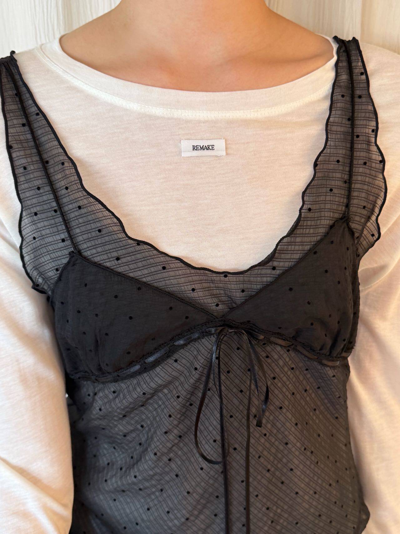 waitmore百搭薄纱微透波点V领无袖吊带背心春夏叠穿减龄显瘦上衣