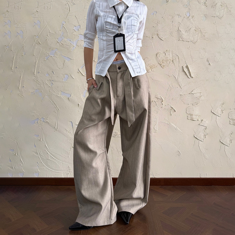 Mr. Bense American Retro Style Relaxed and Comfortable Women's Striped Trousers with a High-End Feel and Old Money Style Casual Pants