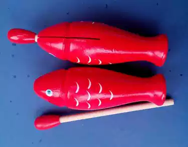 Special offer Orff music teaching aids Red wooden fish tube percussion instrument fish-shaped clapper children's parent-child toys