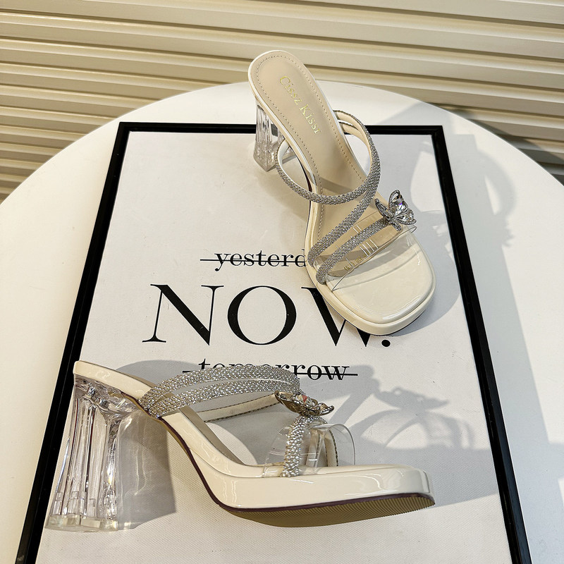 Sexy Rhinestone Chunky Heel Sandals for Women, Summer 2026 New Model, Transparent Crystal High Heels with a Single Strap, Stunning