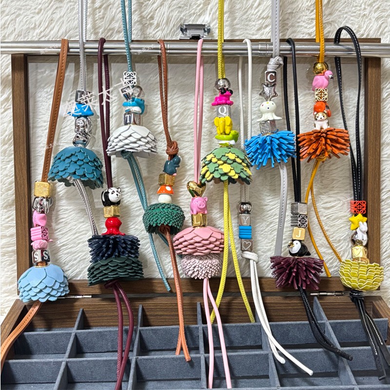 Xiaohongshu Personalized Cute Animal DIY Beaded Keychain Bag Charm Suitable for Loewe Bags