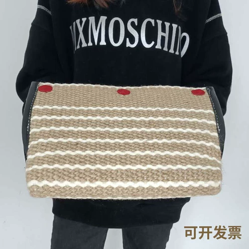 Тренировка собак Летающий треугольник треугольник Треугольник Собака Демю Работаем собака подушка укуса