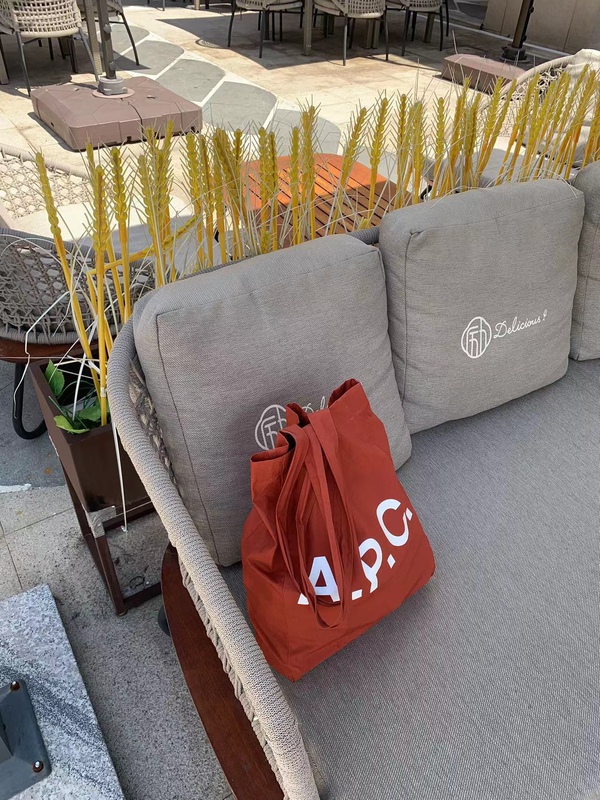 Apc Simple Summer Feel (37 * 30.5 * 8)