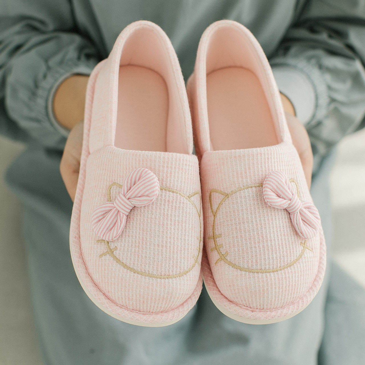 Moon Shoes Spring Summer Breathable Bag Heel Thick Bottom One Foot Pedal Postnatal Pregnant Woman Shoes Summer Thin soft bottom non-slip maternal