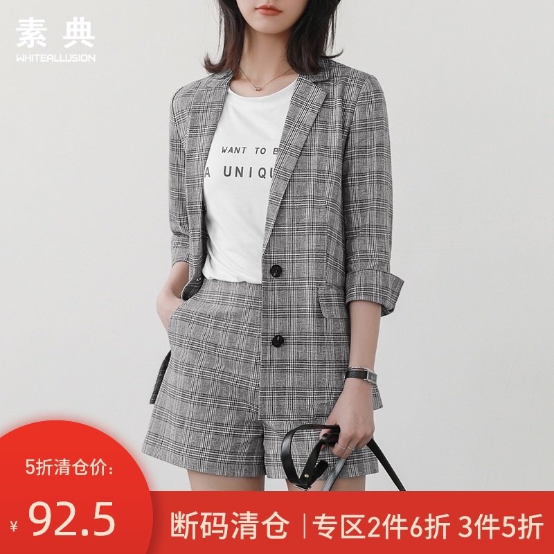 Checked coat women thin 2020 summer new Korean edition cotton linen small suit women seven minute sleeves casual short suit