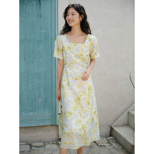 Платье, летний приталенный корсет, юбка, французский стиль, в цветочек, квадратный вырез