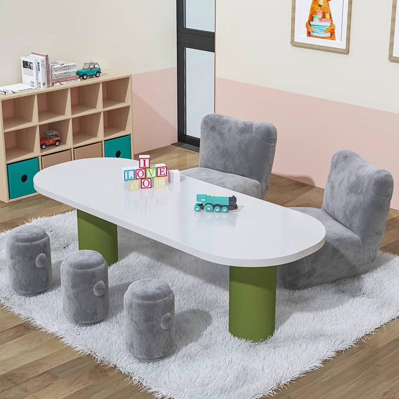 Solid wood children's table and chair set kindergarten multi-purpose room