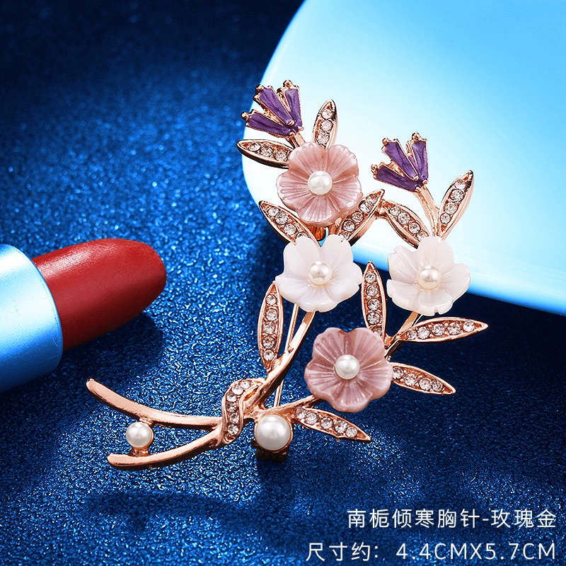 Thời trang khí chất trâm cài phụ nữ đơn giản phù hợp phụ kiện bướm trâm chống đi Hàn Quốc giả ngọc trai trâm cài khăn lụa - Trâm cài huy hiệu cài áo